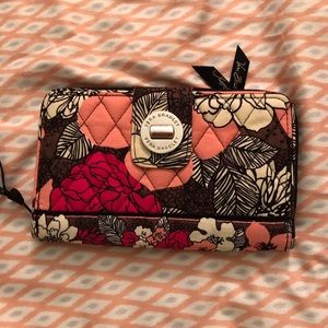 Mocha Rouge Vera Bradley Wallet